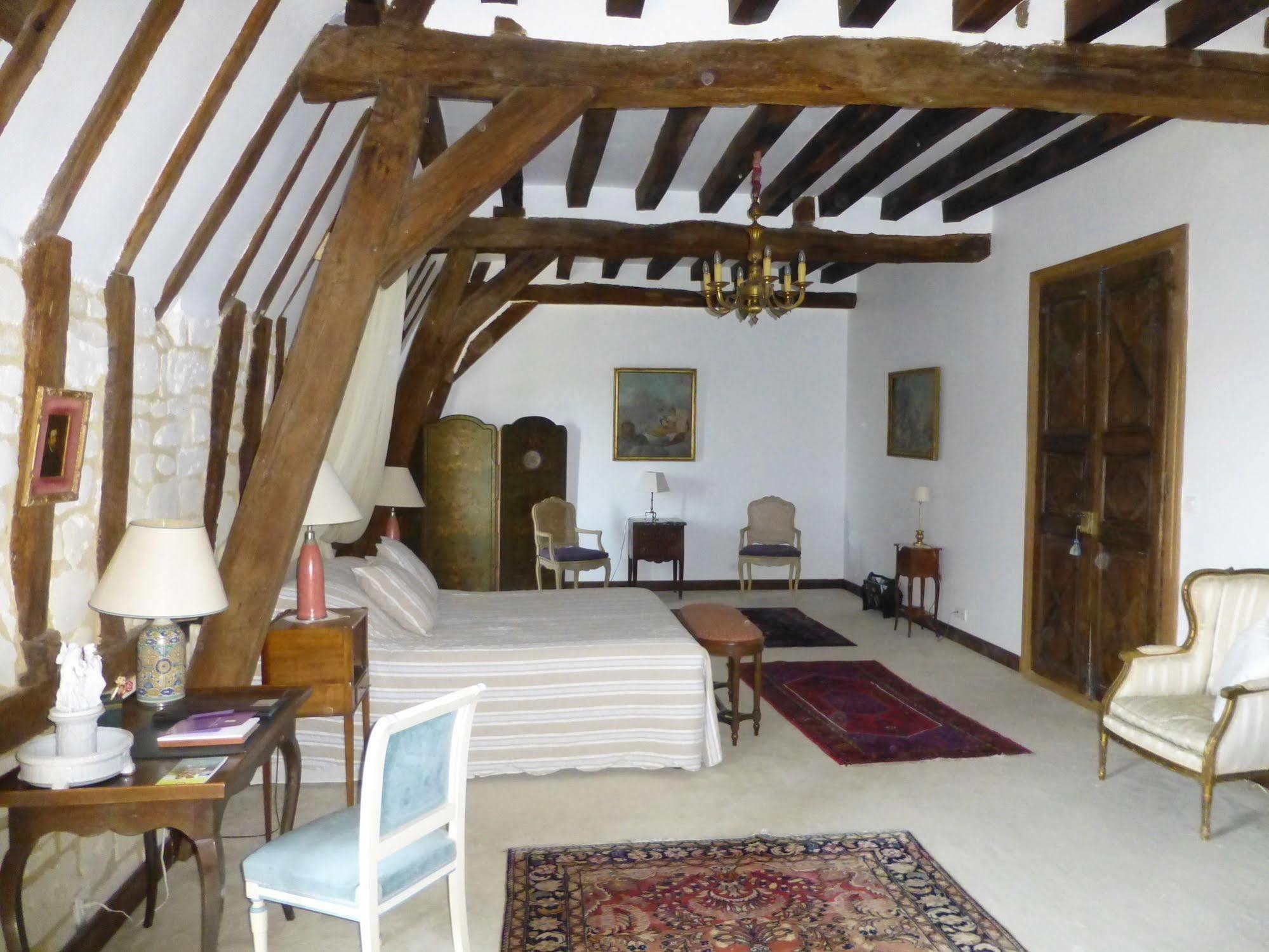 Le Clos Chavigny Lerne Ngoại thất bức ảnh
