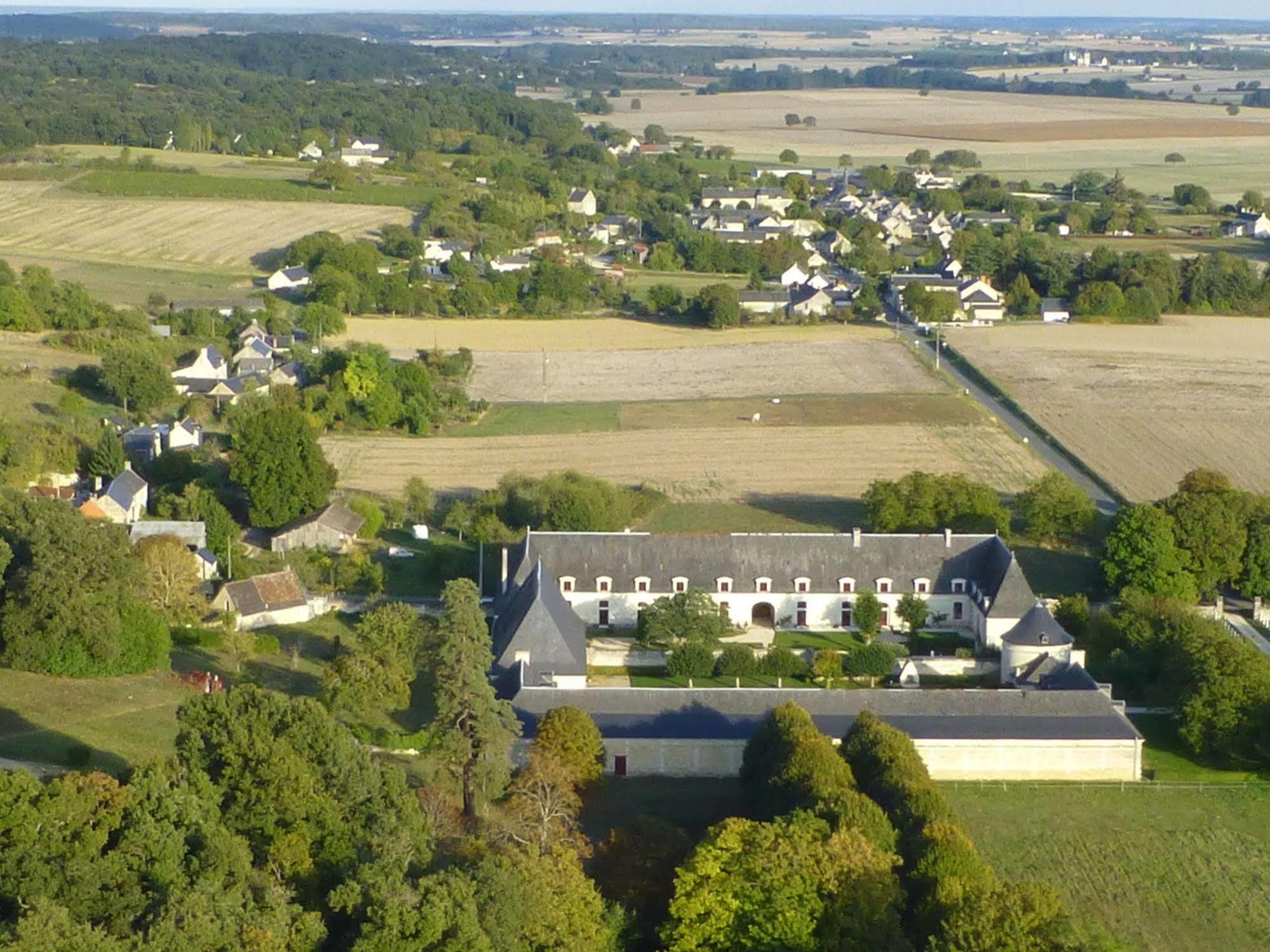 Le Clos Chavigny Lerne Ngoại thất bức ảnh