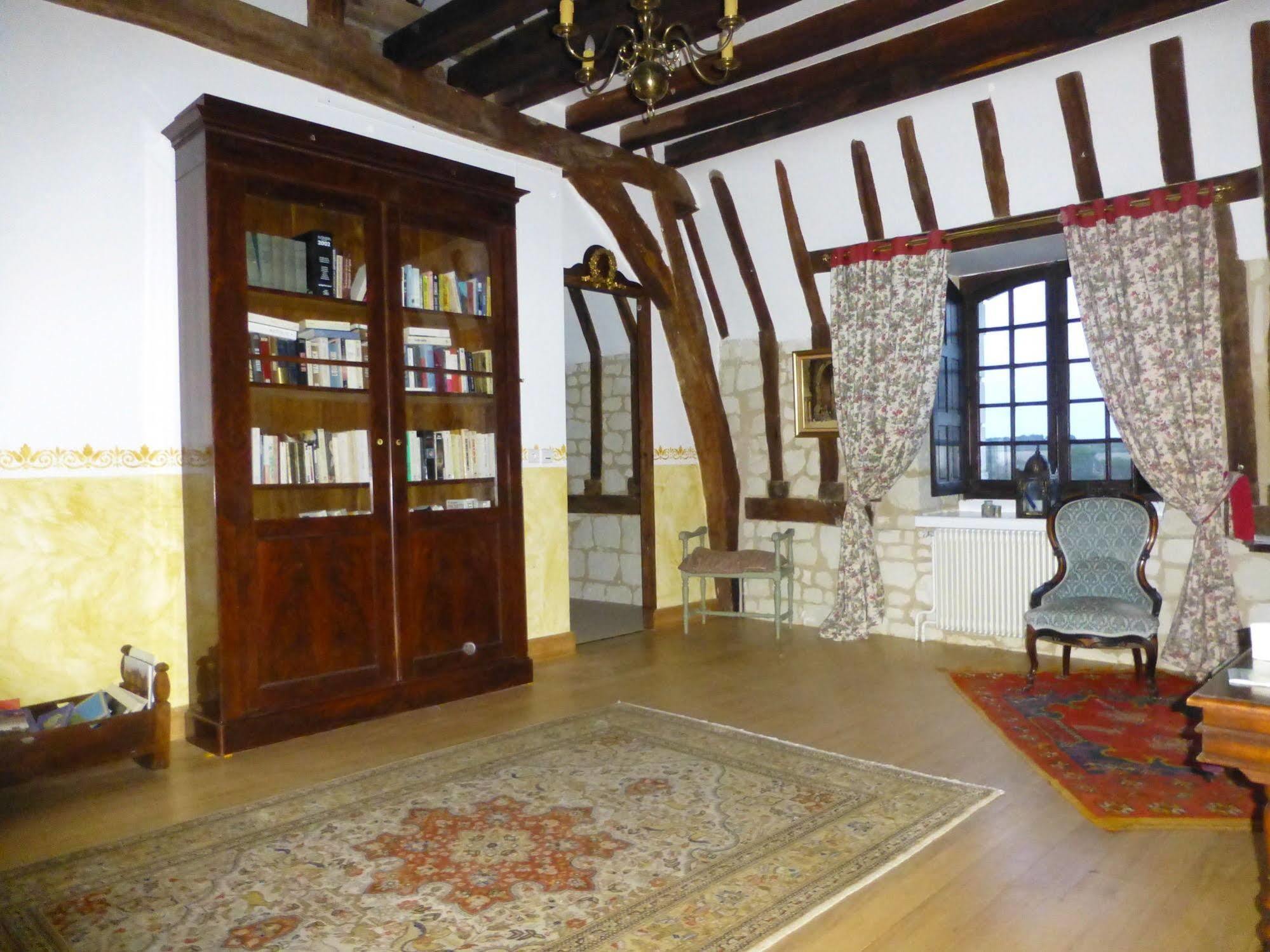 Le Clos Chavigny Lerne Ngoại thất bức ảnh