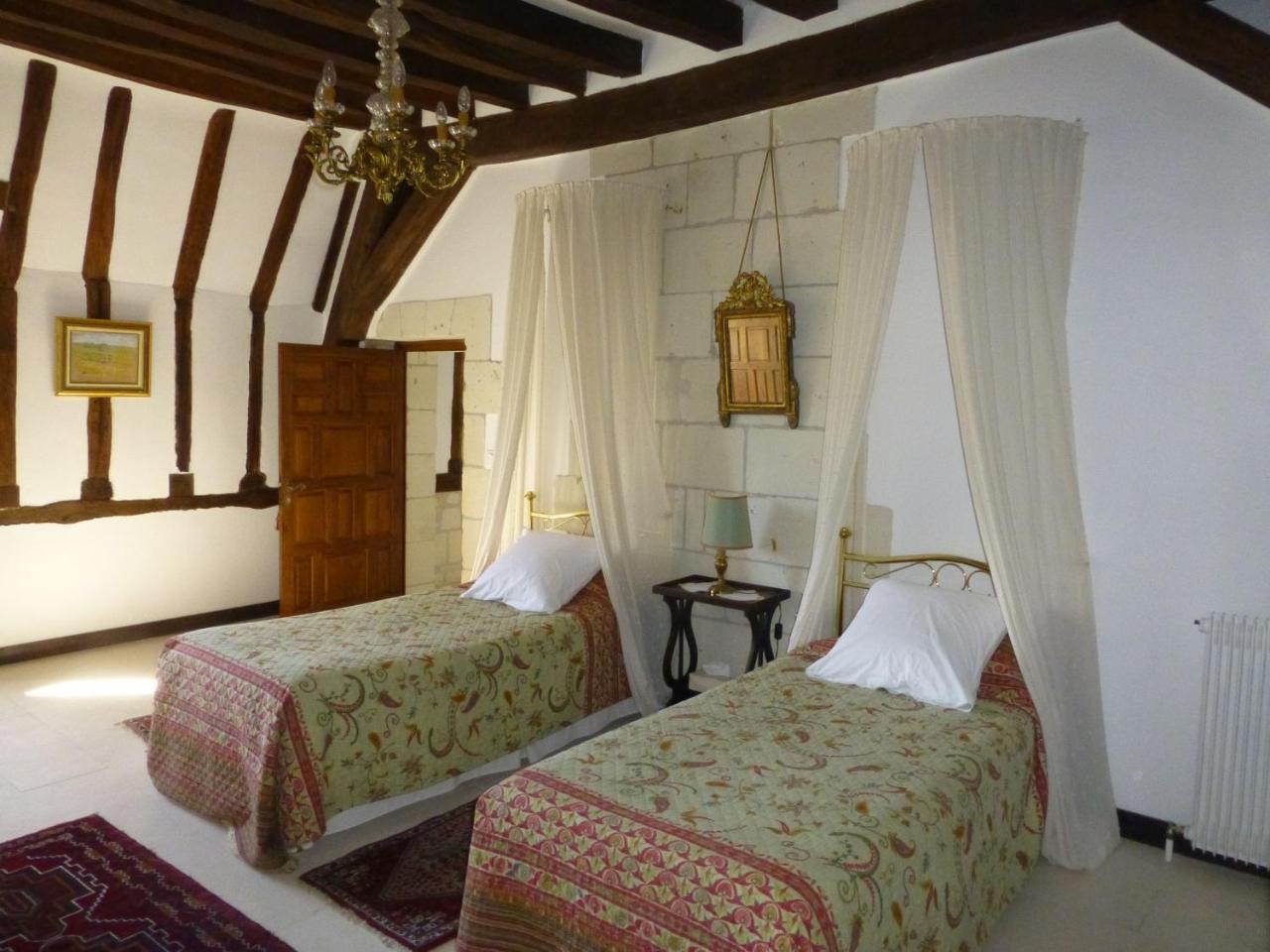 Le Clos Chavigny Lerne Ngoại thất bức ảnh